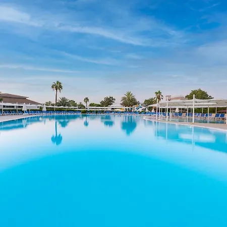 Semesteranläggning (resort) Euphoria Palm 5*