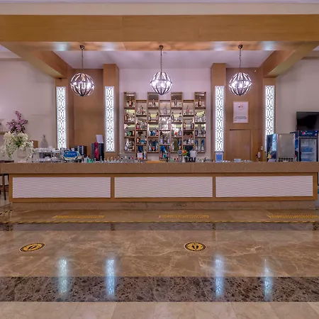 Euphoria Palm Resort 5*